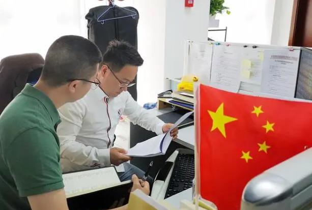 2022中国邮政总部拟录用16人，中央财大“赢麻了”，山大表现亮眼