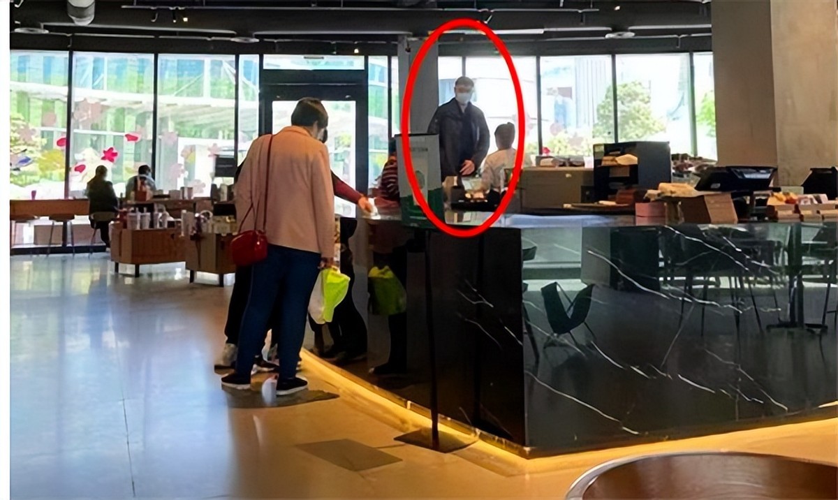 姚明与妻子叶莉,姚明妻子叶莉体重多少