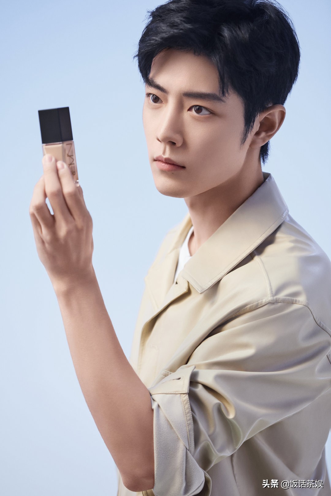 改写规则这很肖战，拿下YSL护肤线，相同代言没意见