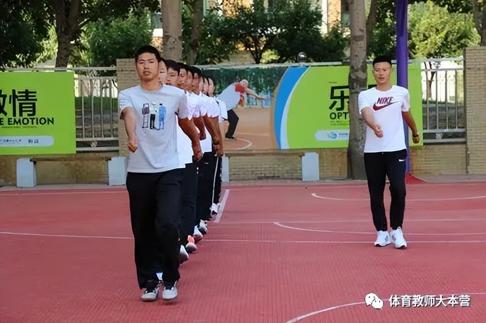 浙江省体育教师基本功队列队形,小学四年级体育队列队形教研记录