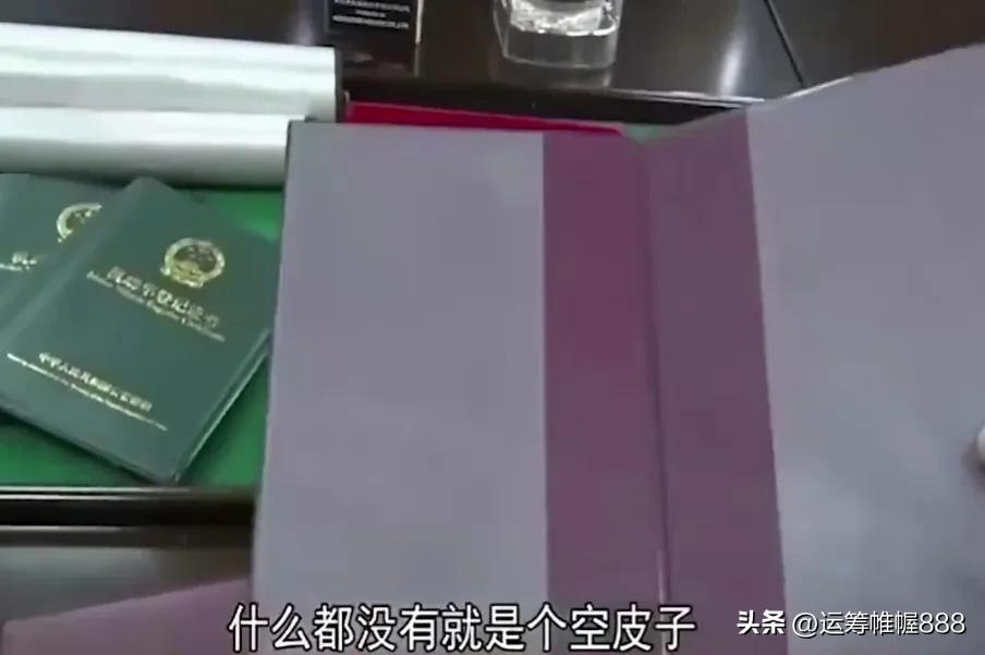 直播吃相太难看，刷一W礼物就帮助100W，全国各地很多人都上当