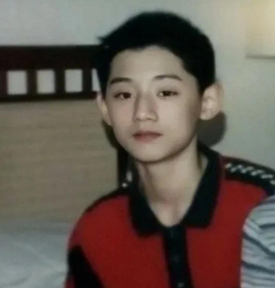 张继科真会玩，和女星、网红约炮还不够，在澳门嫖娼找外围人付钱