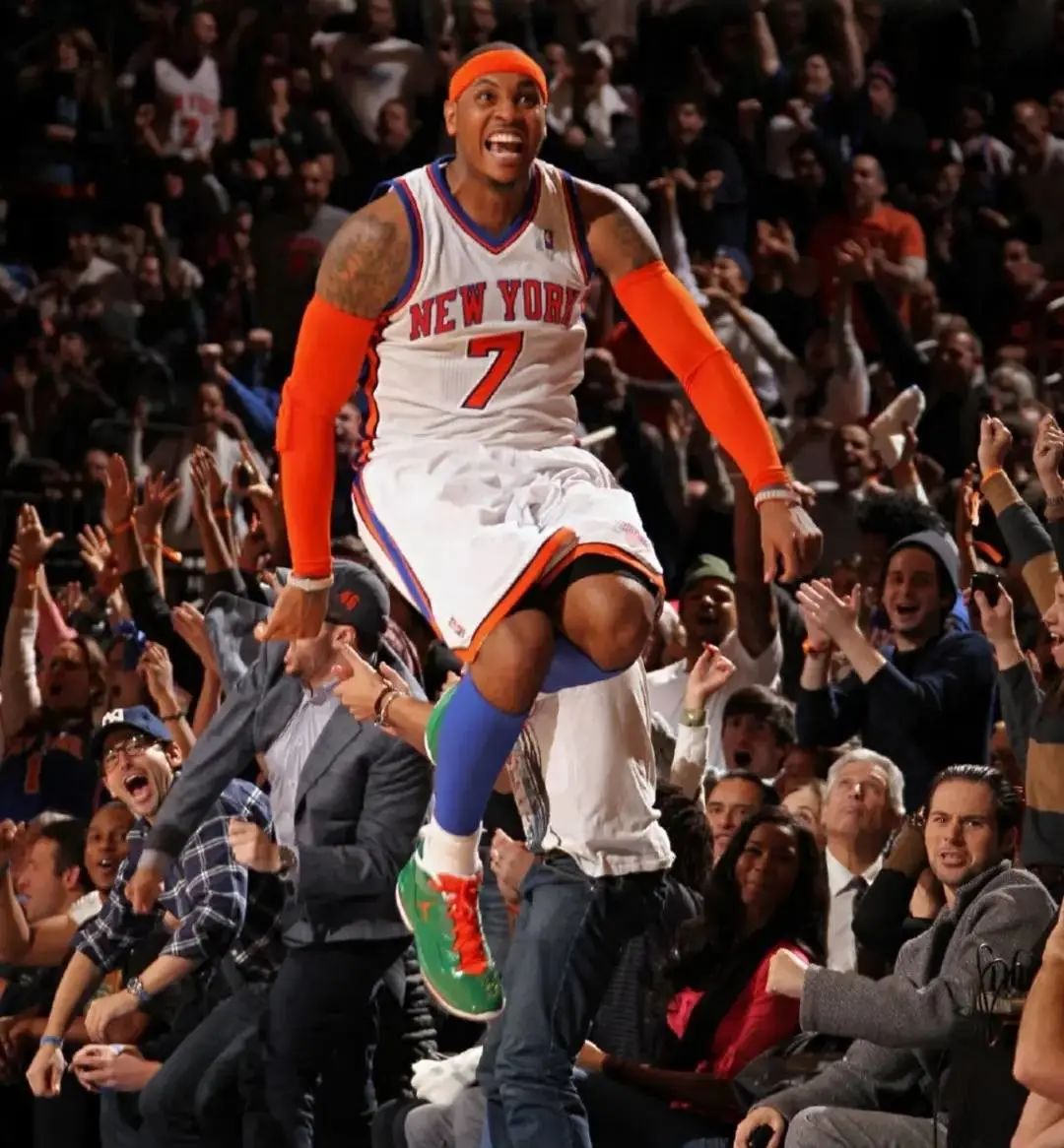 甜瓜安东尼签名鞋,安东尼生涯最高分穿的球鞋