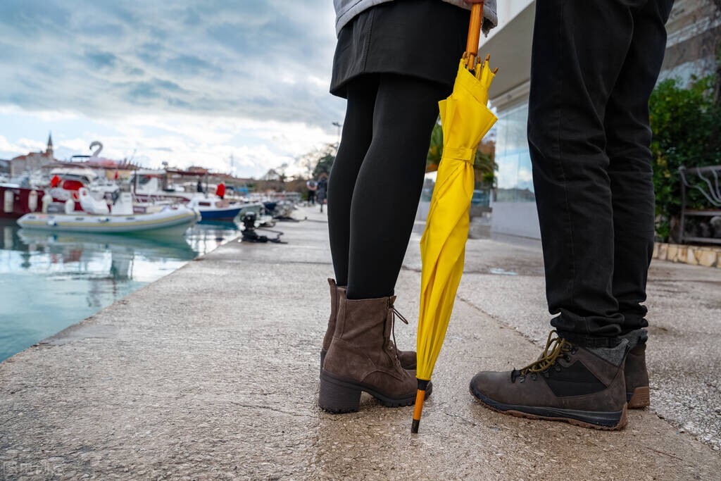 女生说找对象要顺其自然啥意思,相亲男说喜欢顺其自然什么意思