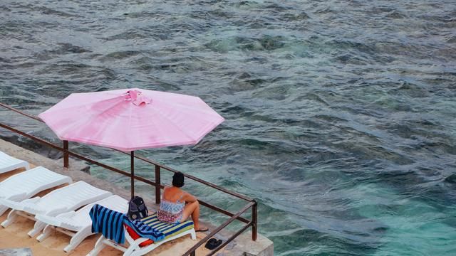 日韩游客最爱海景，这个地方成为婚礼圣地，空气中溢满“荷尔蒙”