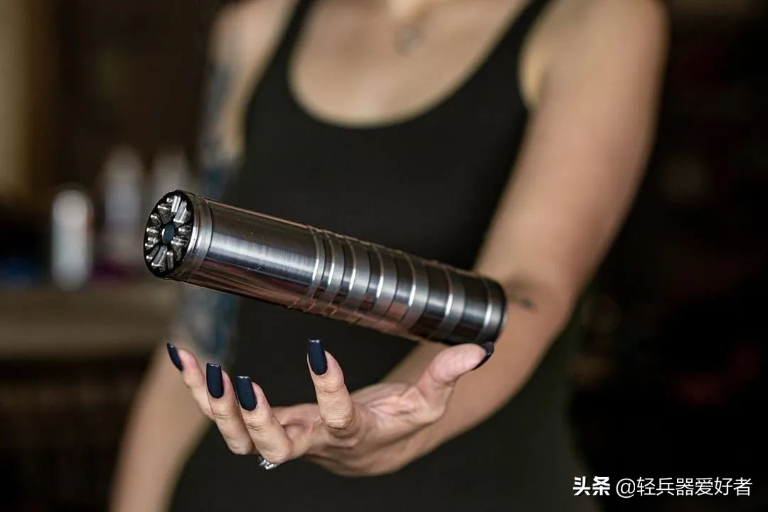 枪声真的能把耳朵给震聋吗,枪声不会对耳朵产生伤害吗