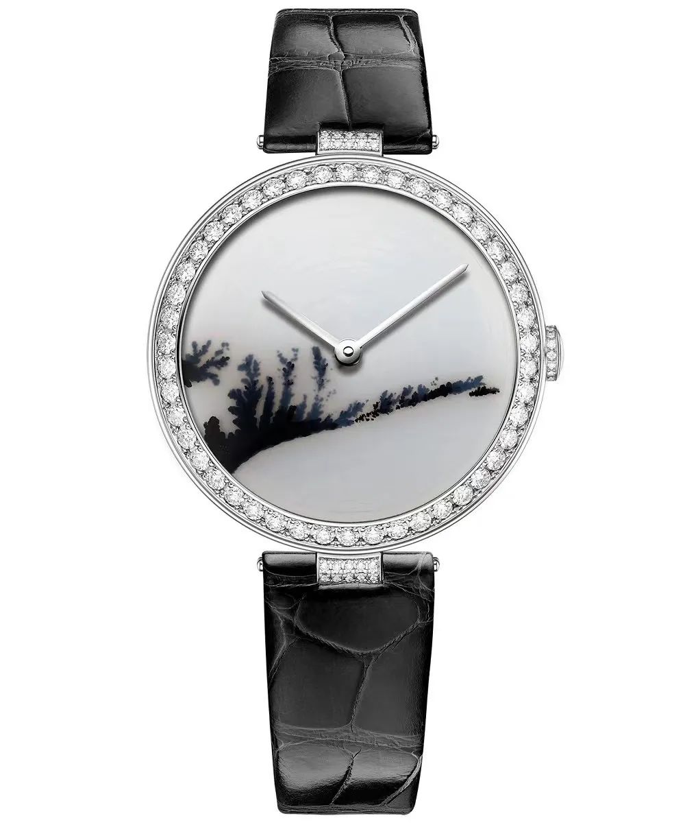 宝石也开始内卷了？做成珠宝or腕表，你Pick哪一个？