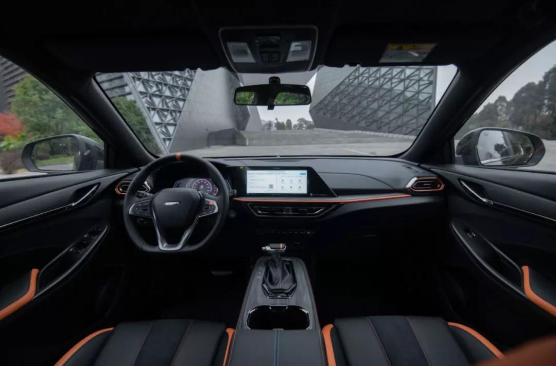 大空间动力足加速快有排面的suv,想要空间大10万元必买的suv车型