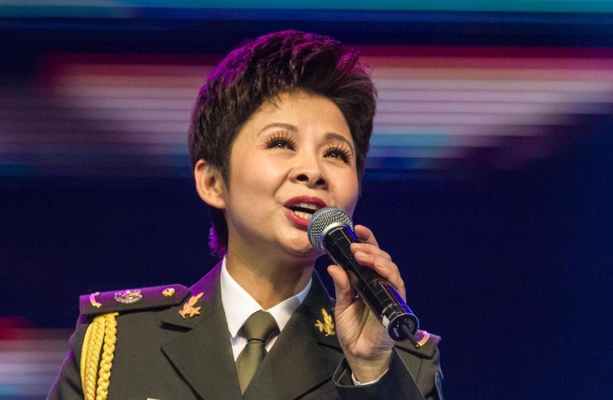 回顾：毁在*昌星赖**手里的两位女星，一个当红演员，一个甜歌天后