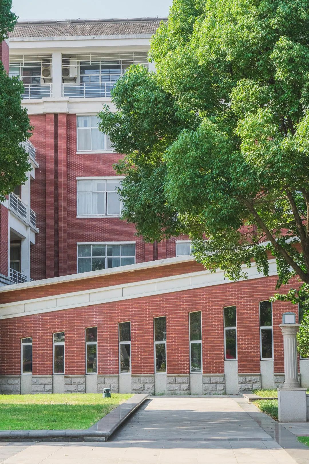 梁丰个人资料,梁丰大结局