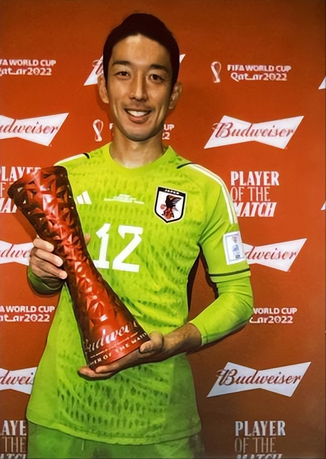 世界杯男足高颜值太太团,日本男足太太团亚洲杯