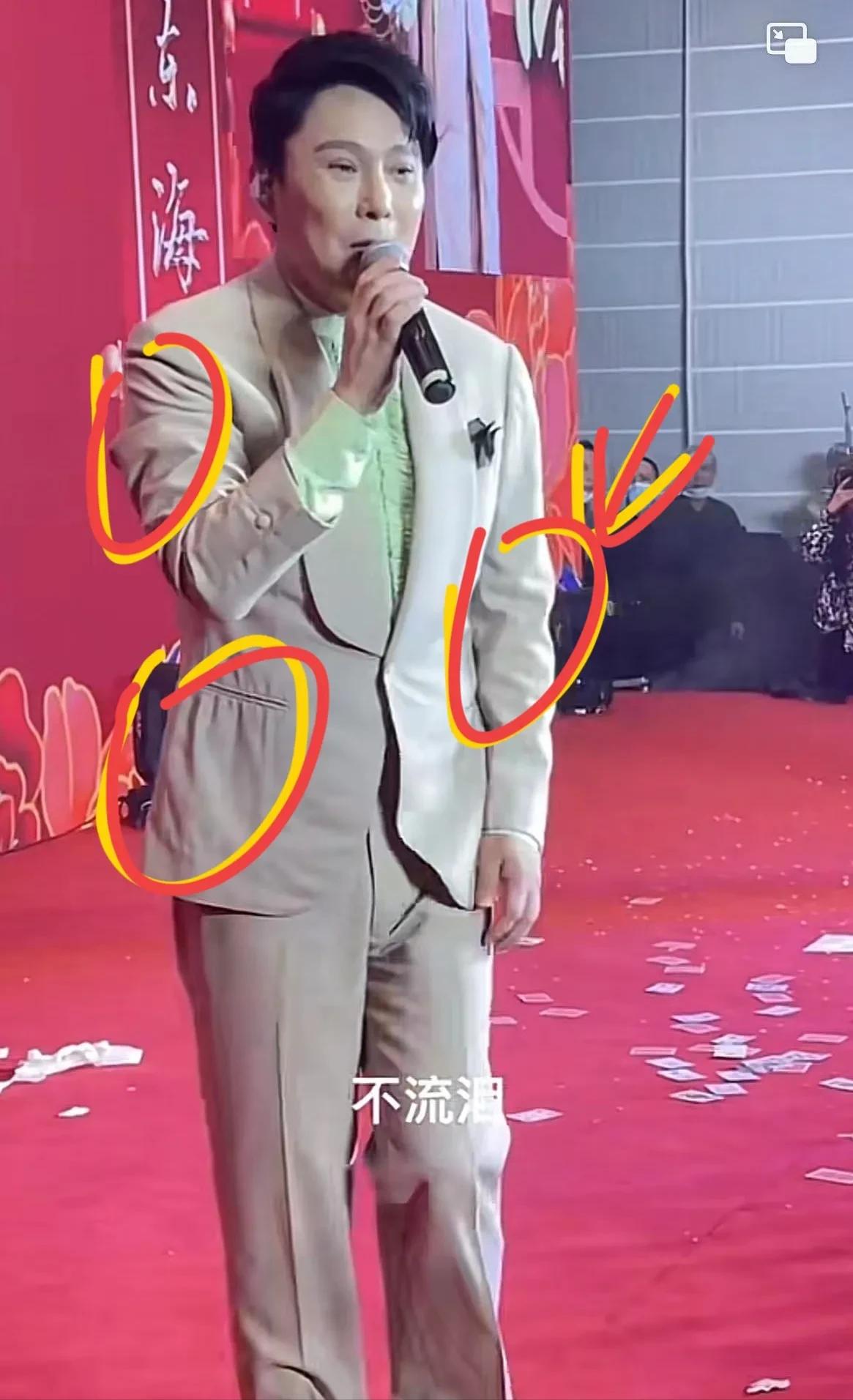 张信哲上王自健节目,张信哲为明星歌唱