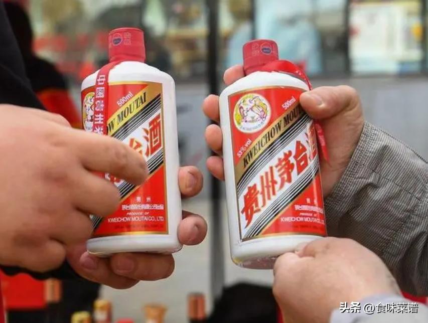 茅台在美国卖1500美元一瓶,茅台在美国卖多少钱一瓶