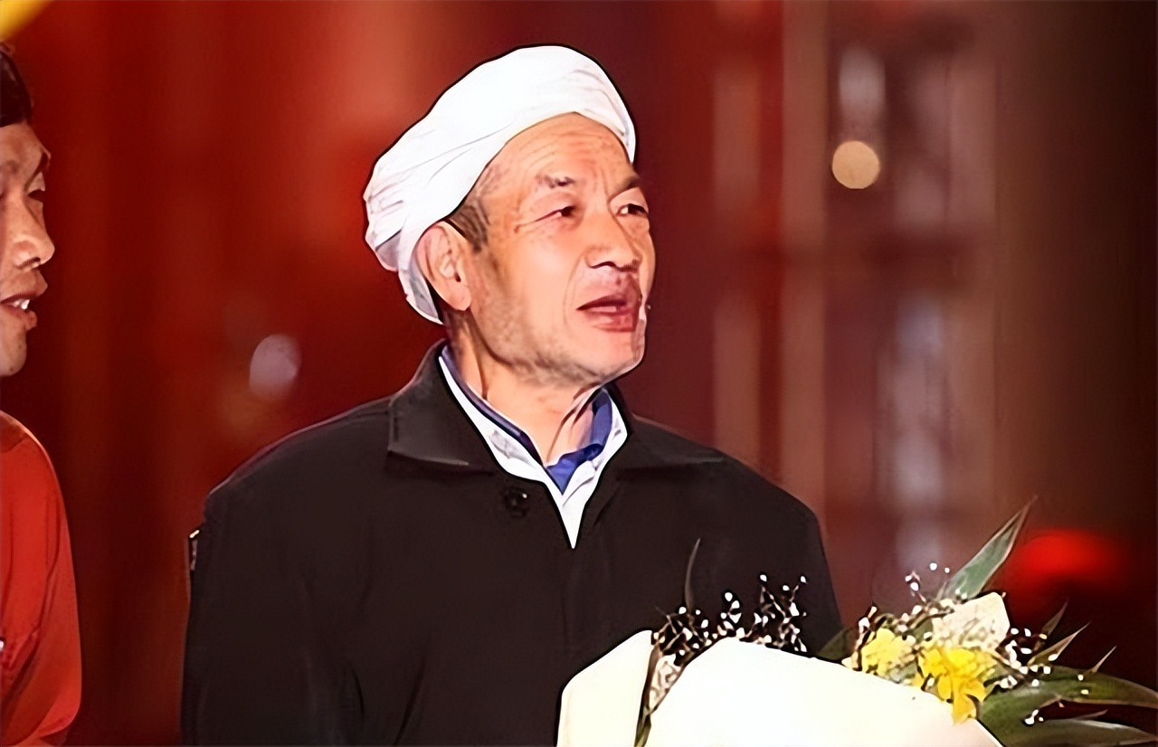 小伙带29岁寡妇隐居深山50年,19岁小伙与寡妇隐居深山50年