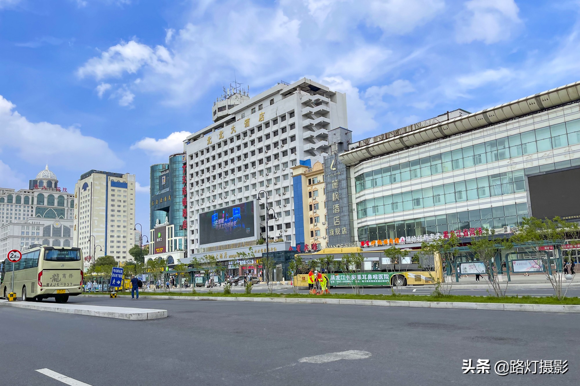 人口跌破1000万,“东方小巴黎”辉煌不再,哈尔滨到底怎么了?