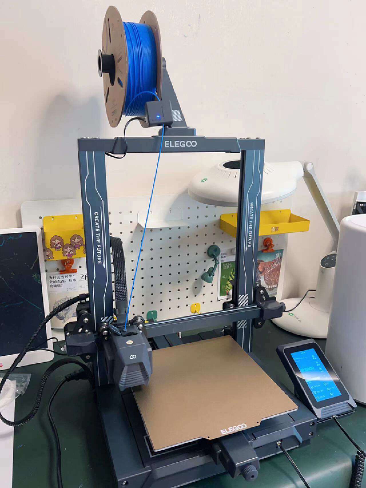 键盘手机划船机，今年送男友的礼物都在这份清单里了