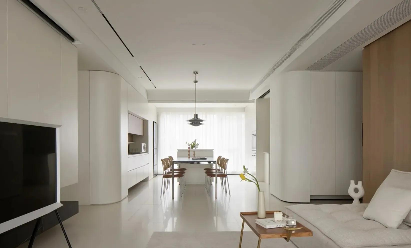 缇庡コ鏅掕嚜瀹剁殑璞畢瑁呬慨,缇庡コ鏅掕嚜瀹剁殑璞崕瑁呬慨