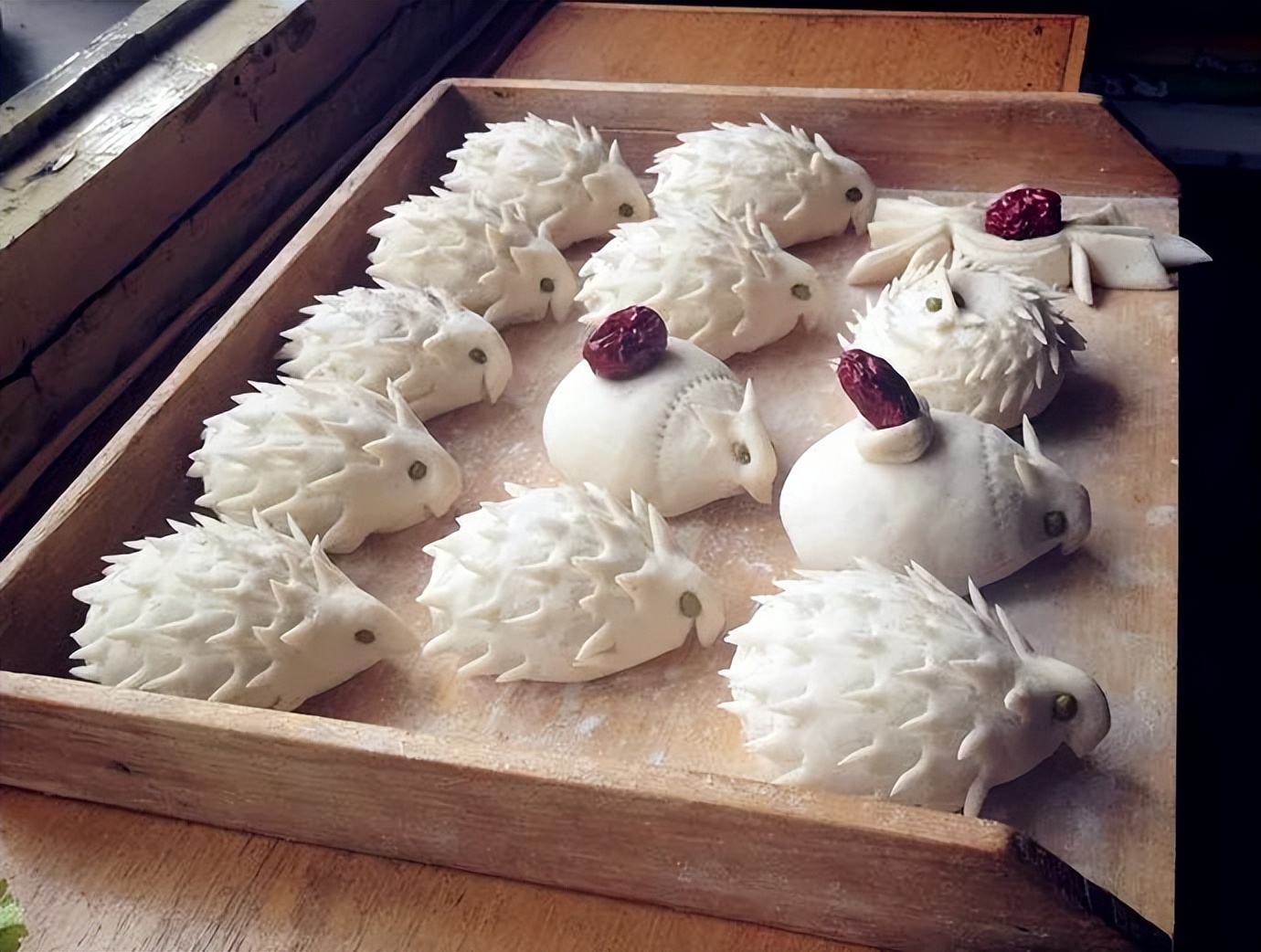 民俗文化逛灯会欢欢喜喜过元宵节,元宵节逛灯会相约在古城人山人海