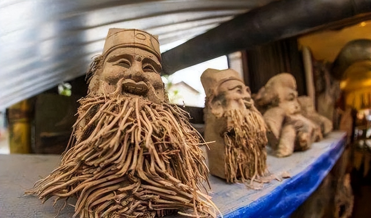 逆天竹根雕变废为宝,竹根雕金蟾这才是真正的变废为宝