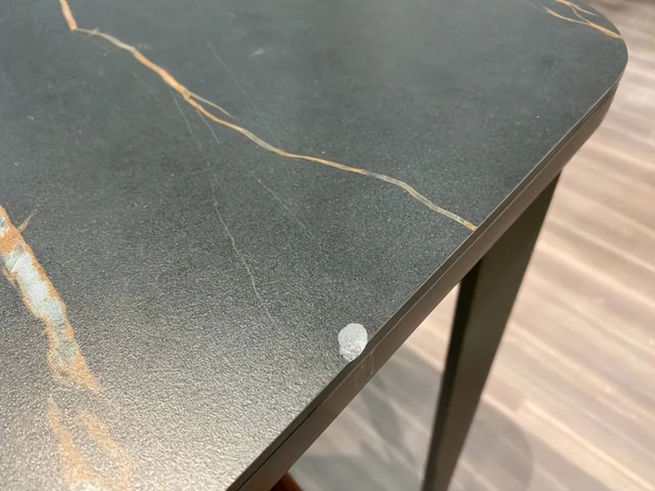 餐桌应该怎样选择才不上当,餐桌怎么选择才最好