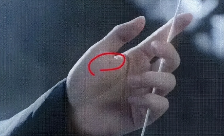 这一次，鹿晗和杨洋比是彻底赢麻了。娱乐圈不是所有人都是鹿晗。