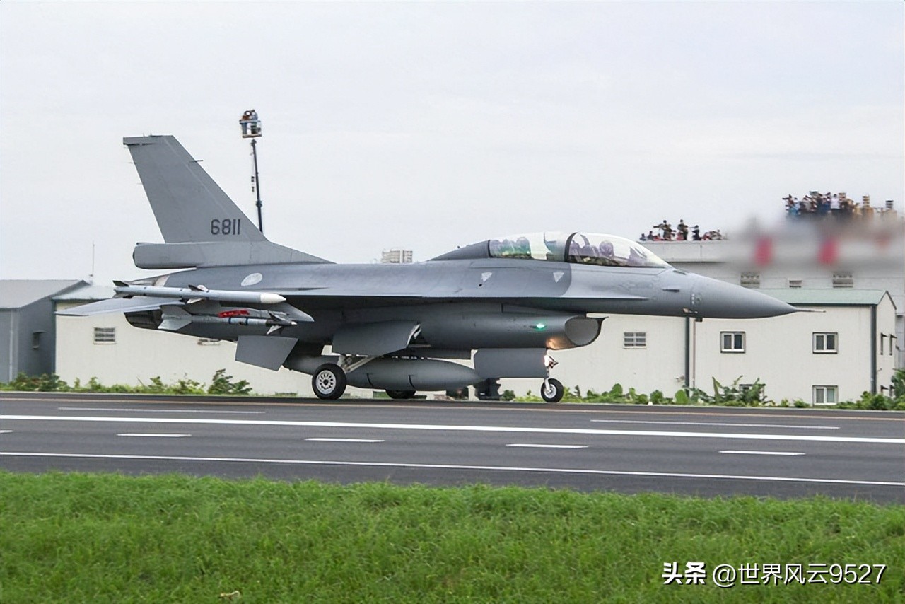 我军四代战机有哪些,解放军多型战机与台机交锋