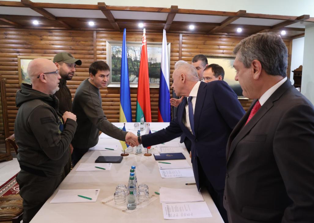 卢卡申科会反击吗,卢卡申科对普京的态度