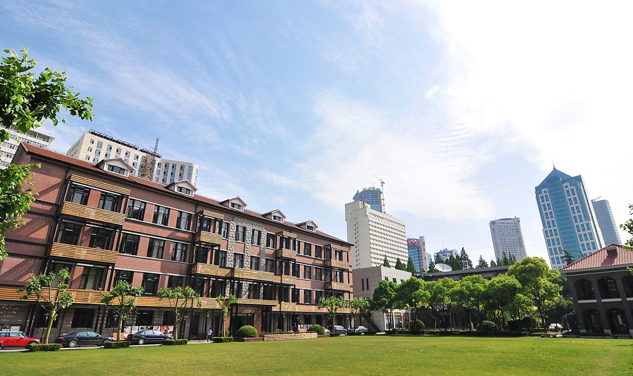 上海戏剧学院和上海大学电影学院,北京电影学院和上海戏剧学院差别