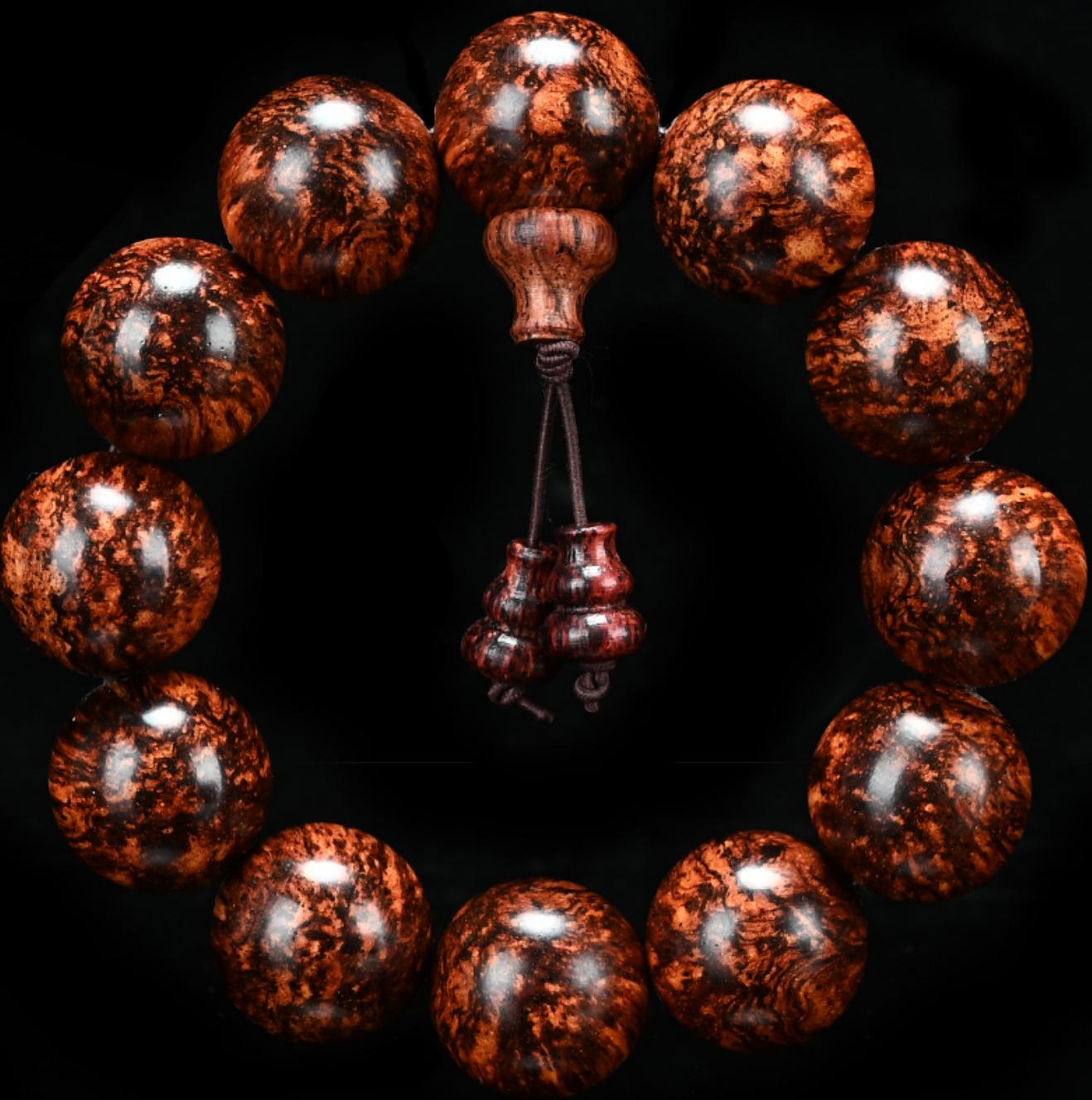 网上买红木家具的坑,网上买黄花梨手串靠谱吗