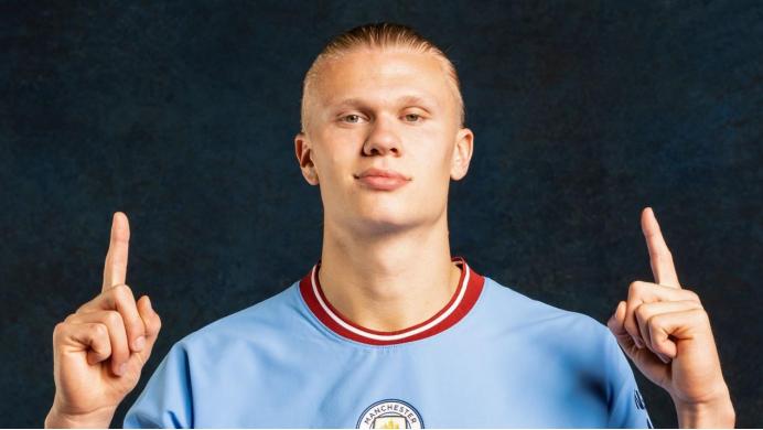 哈兰德连续三个主场上演帽子戏法,哈兰德这个赛季进了几个头球