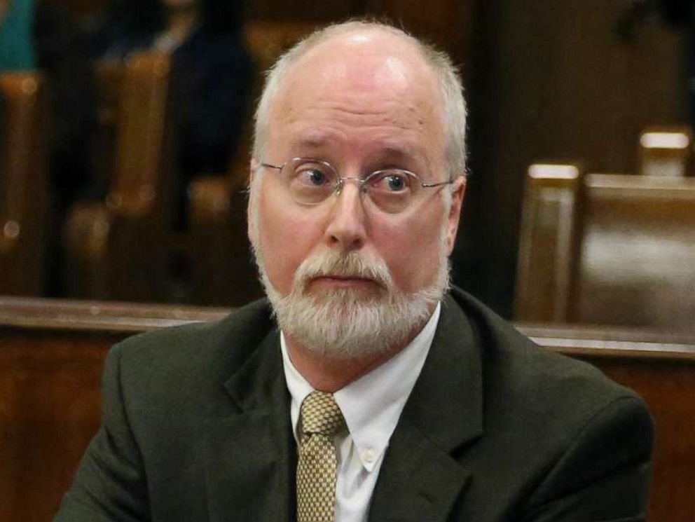 美国医生性侵百名孕妇,甚至包括总统候选人妻子!检察官却放了他