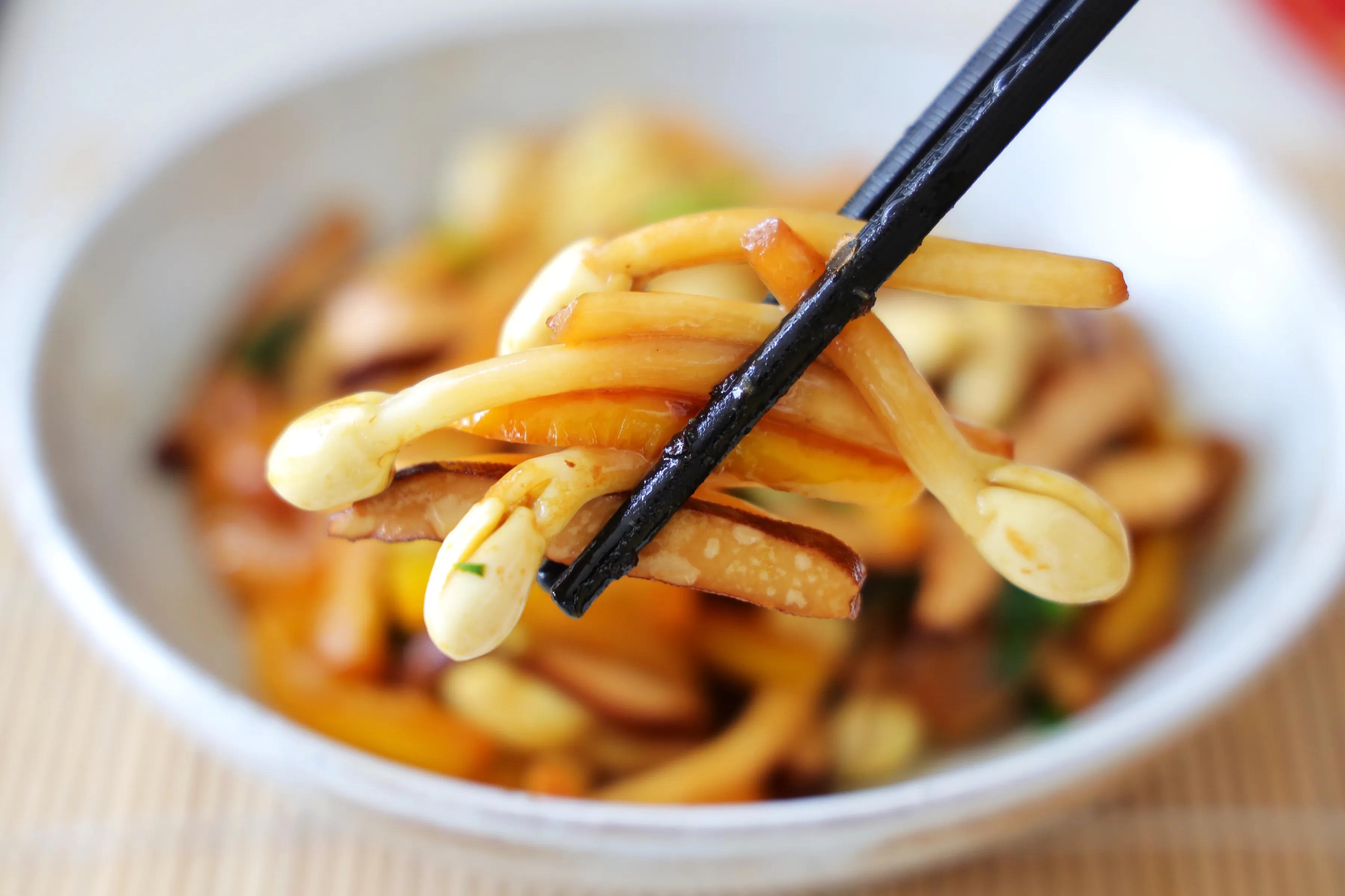 第一次吃花生芽的说说,怎么吃花生芽好吃