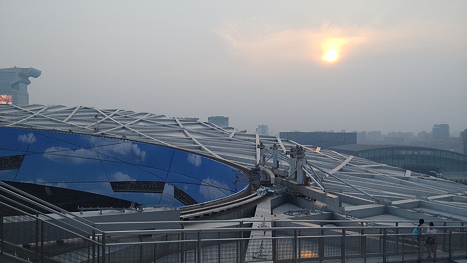 建造鸟巢花费34亿到底是亏还是赚,34亿建的鸟巢回本了吗