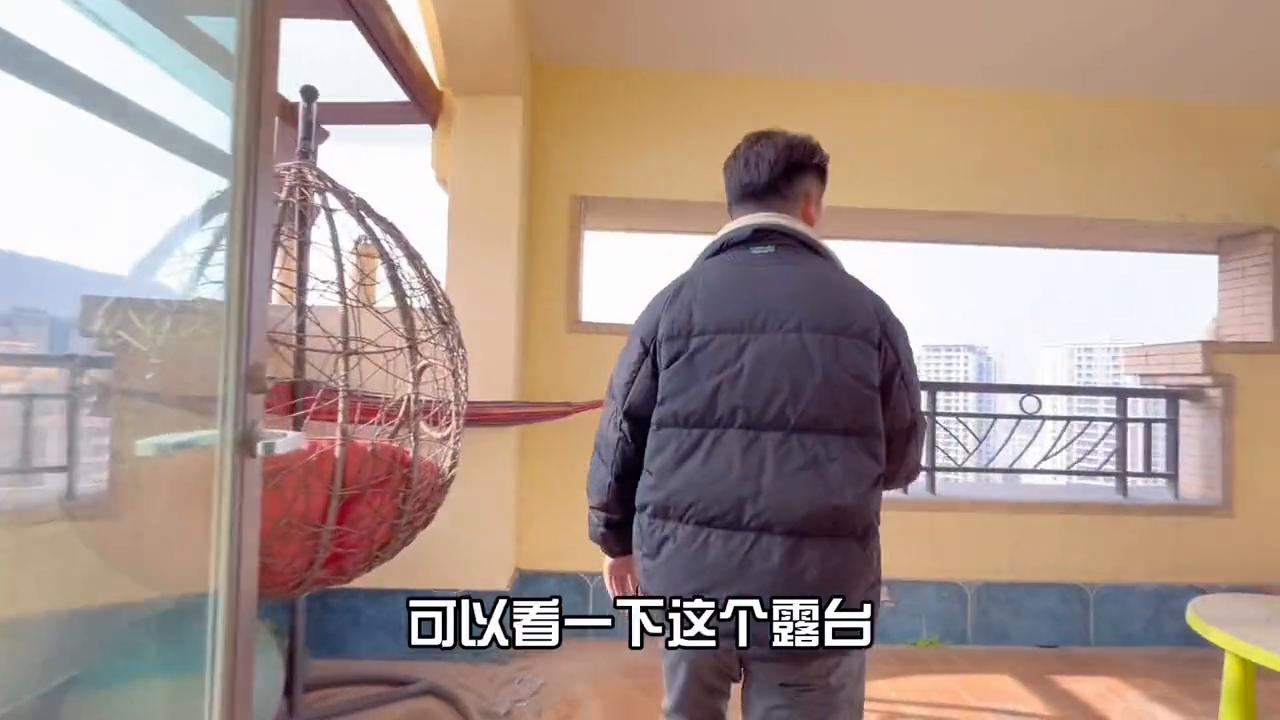 东骏湖景湾别墅,湖景湾复式