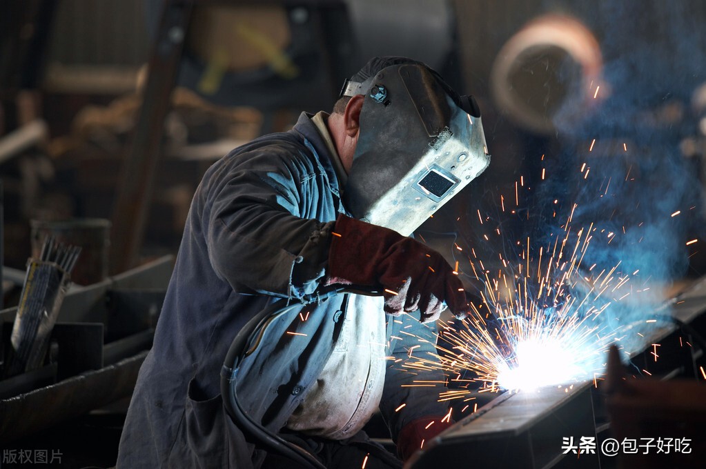 一款从航母上起飞的战斗机游戏,十款经典老游戏最后一款已不见