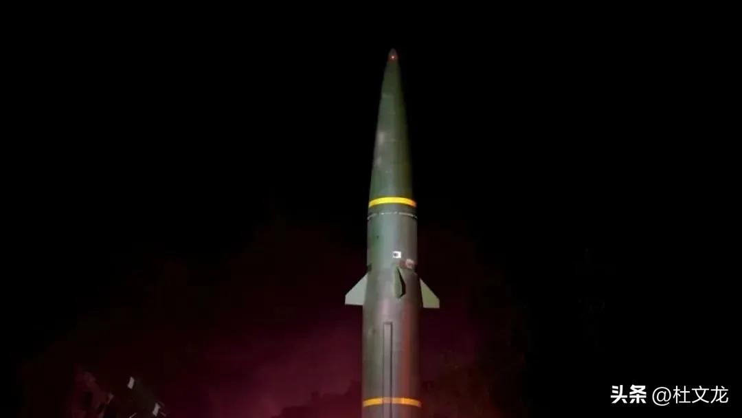 美再模拟台海战争：导弹74秒能打过去，岛内“*独台**”分子无路可逃