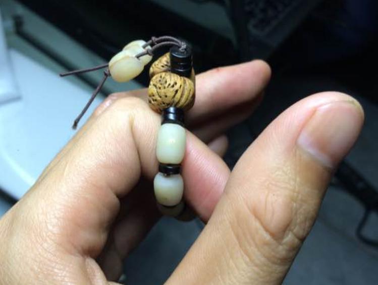 迪拜文玩,迪拜的文玩