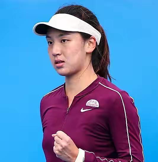 送蛋也被逆转，中国小花遭遇四连败，曾被莎娃钦点未来世界第一