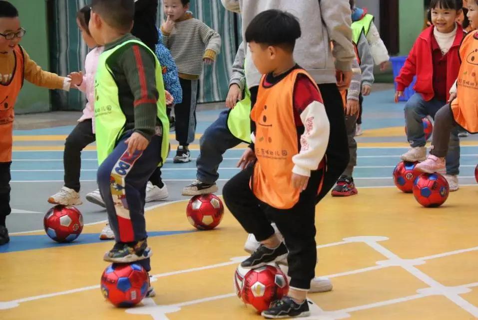 快乐足球,快乐足球逐梦启航