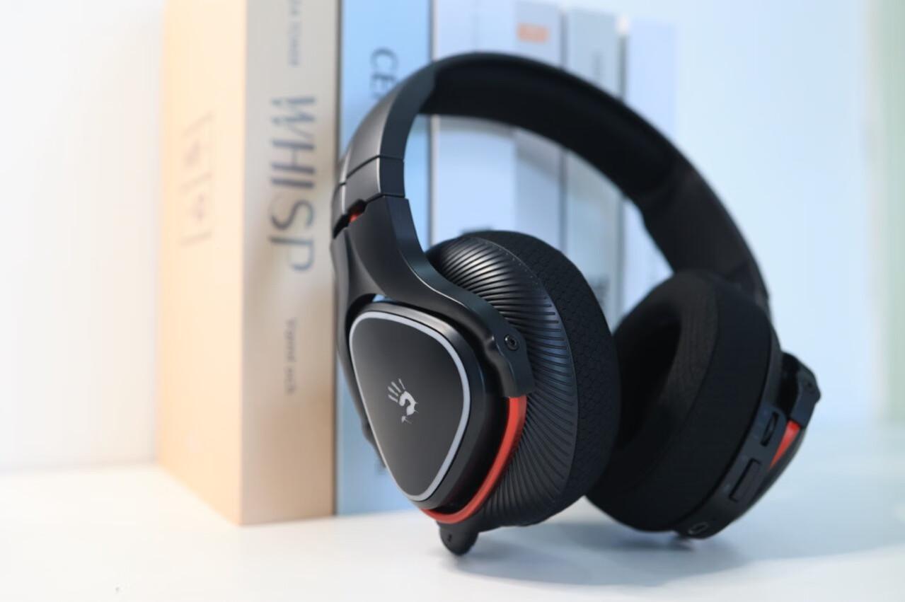 双飞燕血手幽灵无线耳机,辨位感强烈的电竞耳机推荐