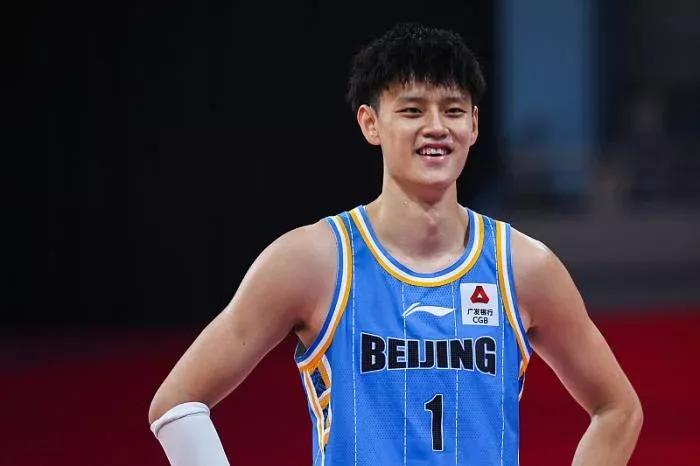 U19集结星光灿烂，有望接班93黄金一代，赵维伦迎来国青首秀