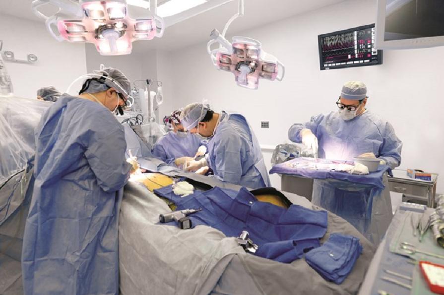 住院61天花了104万你认为合理吗,icu天价治疗几年花费几千万