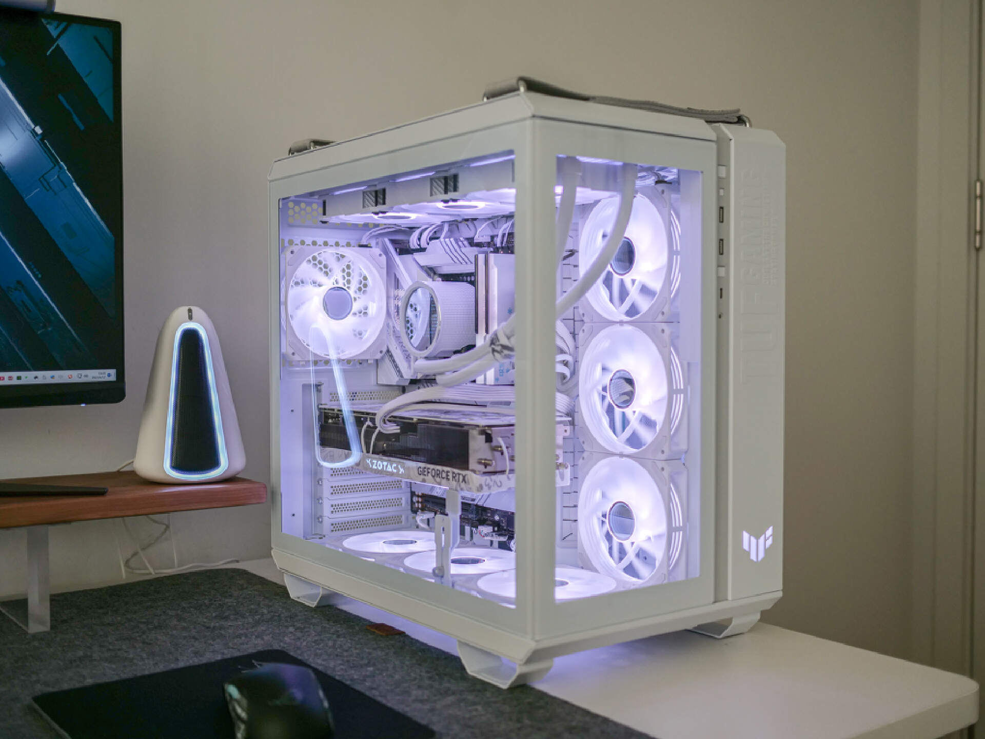 华硕gt502机箱教学,华硕tuf502弹药库机箱装机视频