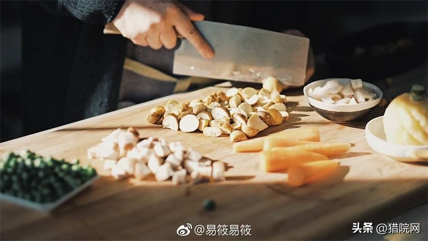 破旧老房田园生活,一家5口蜗居北京17平米改造后