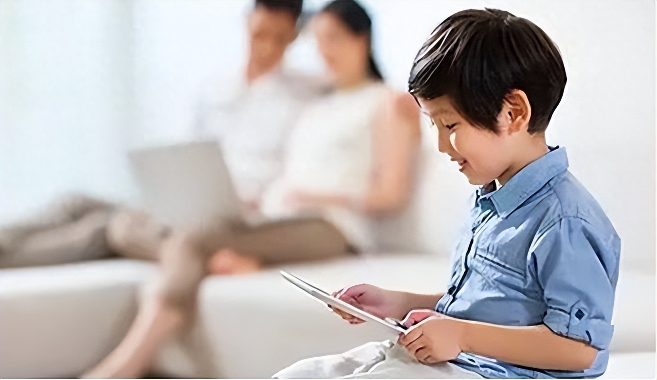 *电总广局**该管了！电视收费“不安宁”连新闻都没法看了？