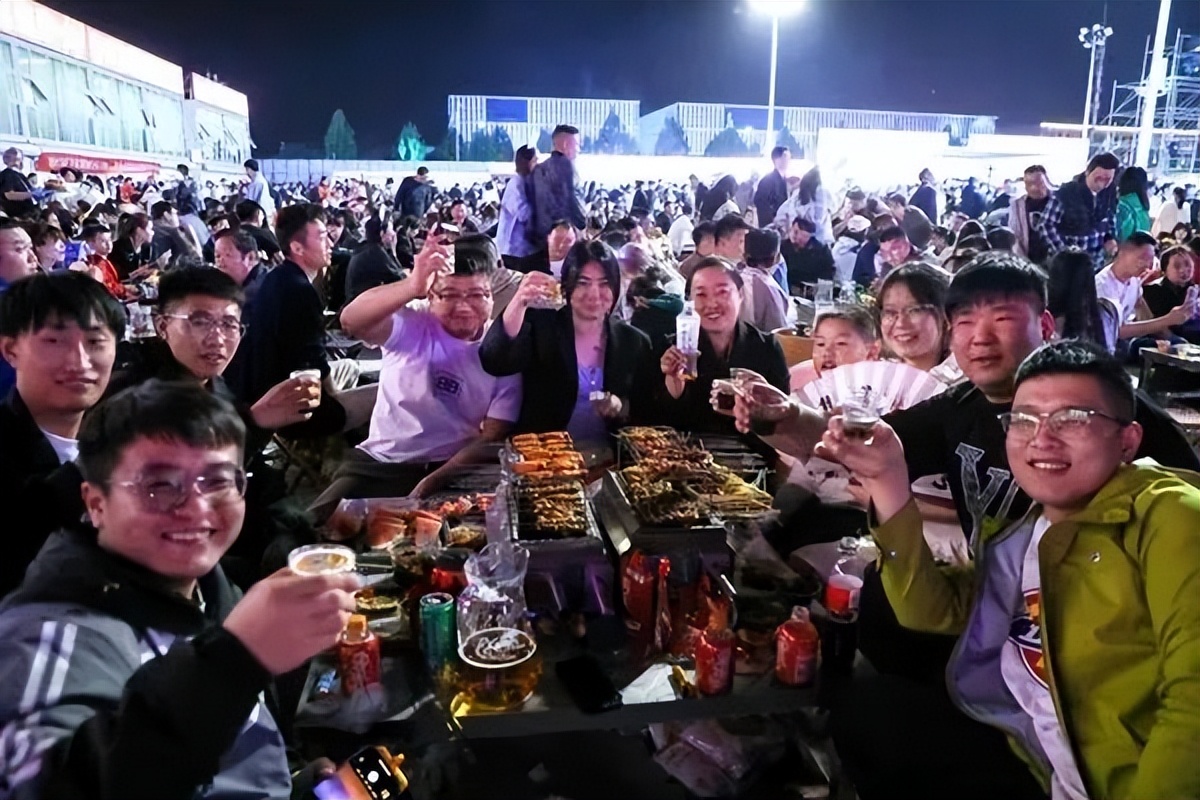 淄博赶烤背后的启示,进淄赶烤对淄博老百姓的影响