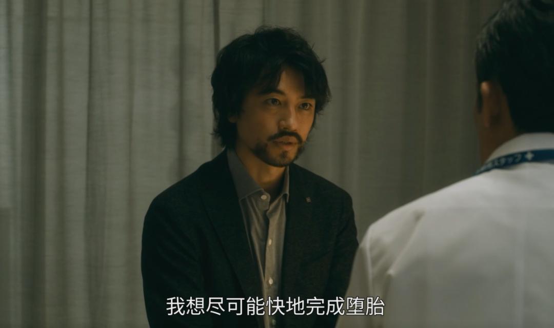 看一眼，只有1.3分，就知道是「神剧」没跑了