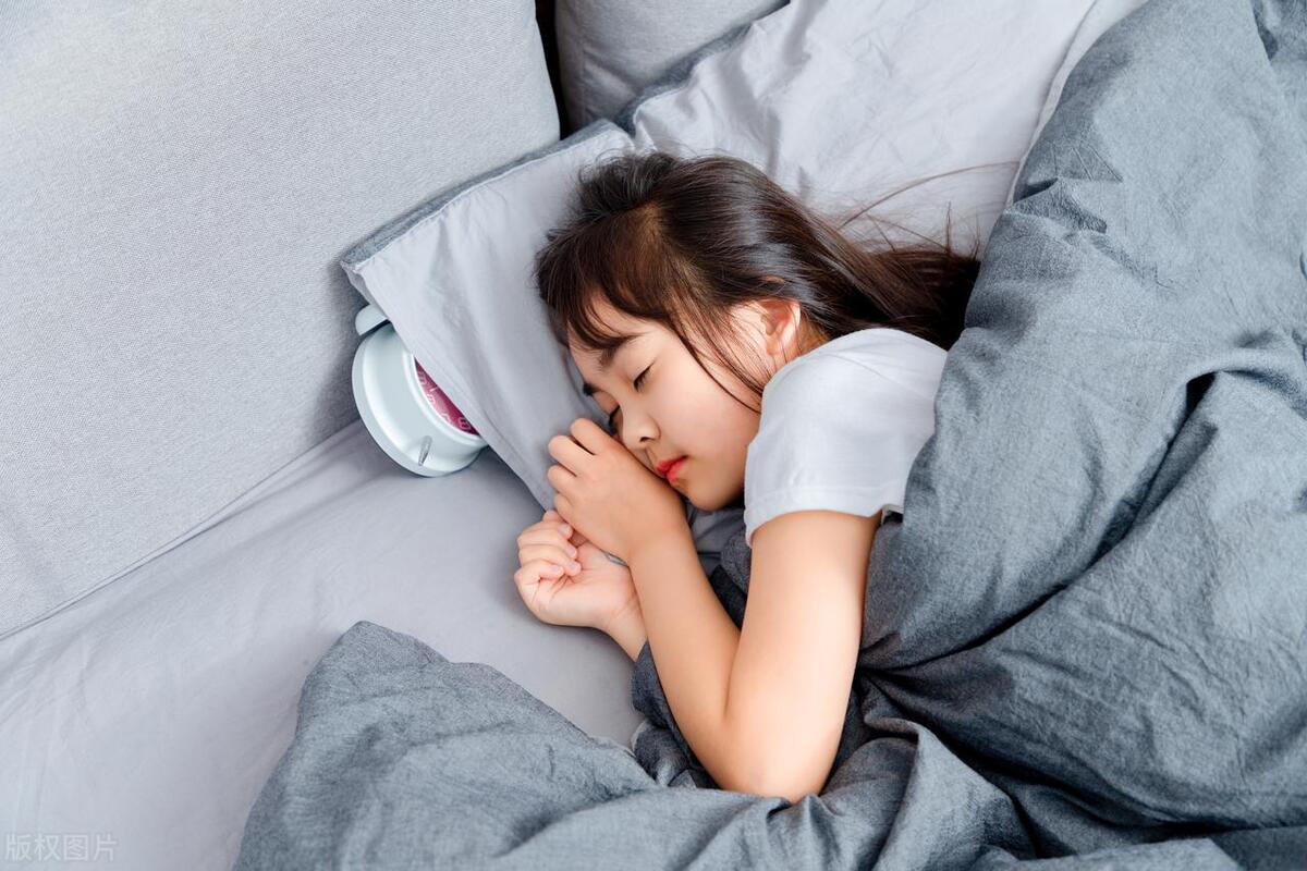 快速入眠最有效方式,如何有效的快速入眠小妙招