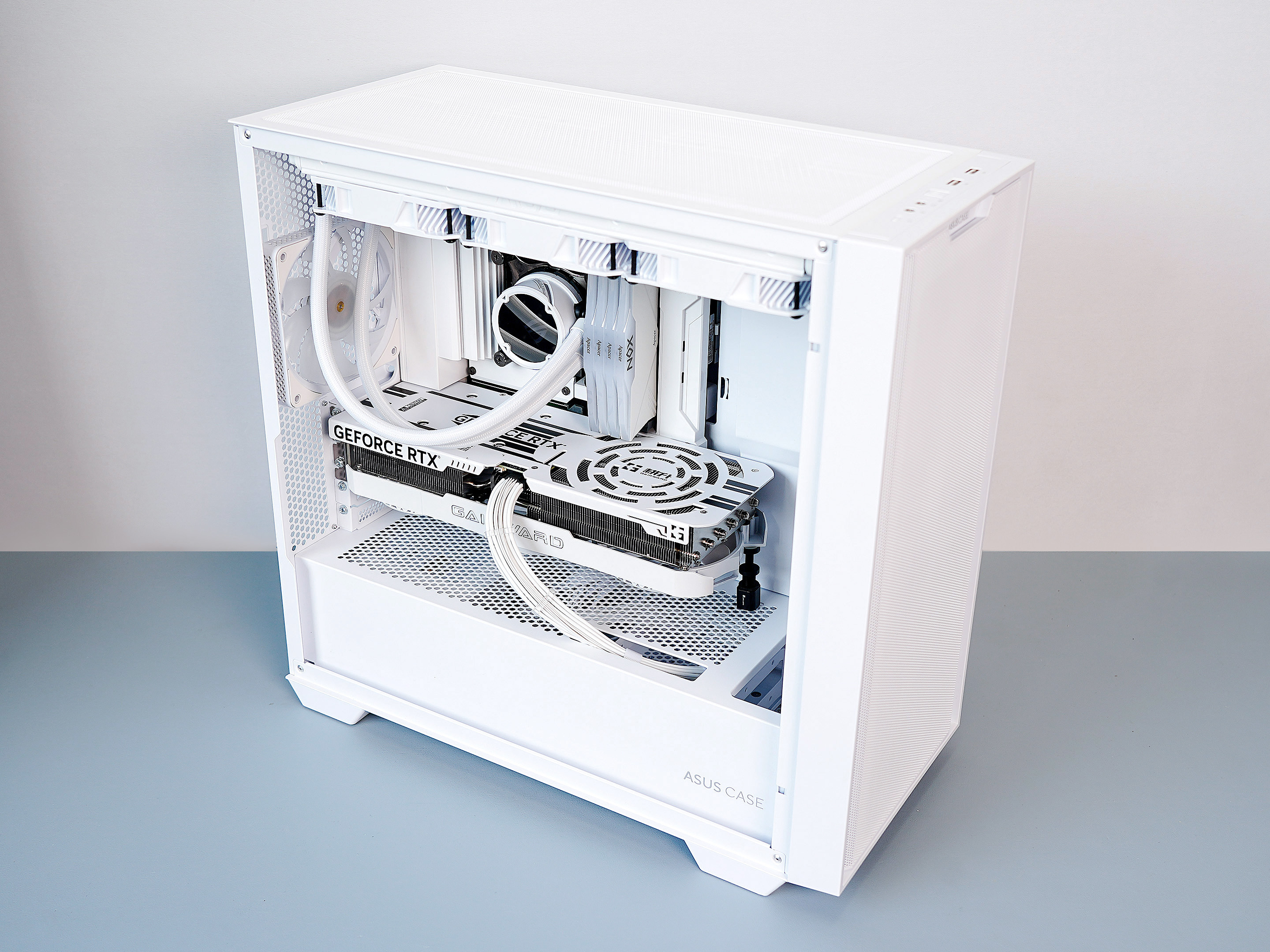 最新装机方式：背插式体验，I7+B760+RTX4070Ti攒台白白的主机