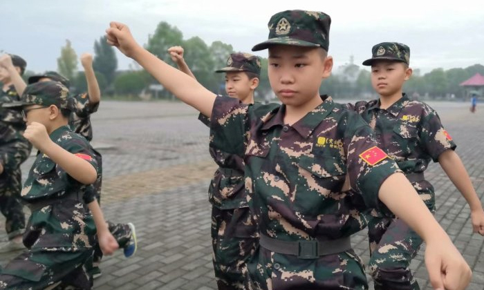 四川哪里有夏令营学校,四川夏令营基地报价